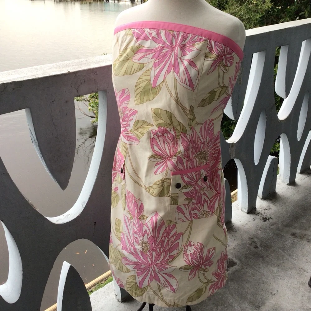 Tommy Hilfiger Strapless Knee High Dress with Front Pockets and Rear Zip - Picture 2 of 16